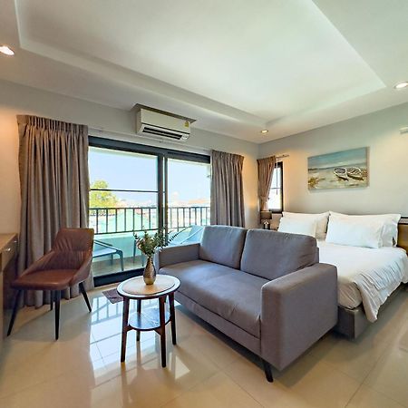 Nalanta Hotel Pattaya Exterior photo